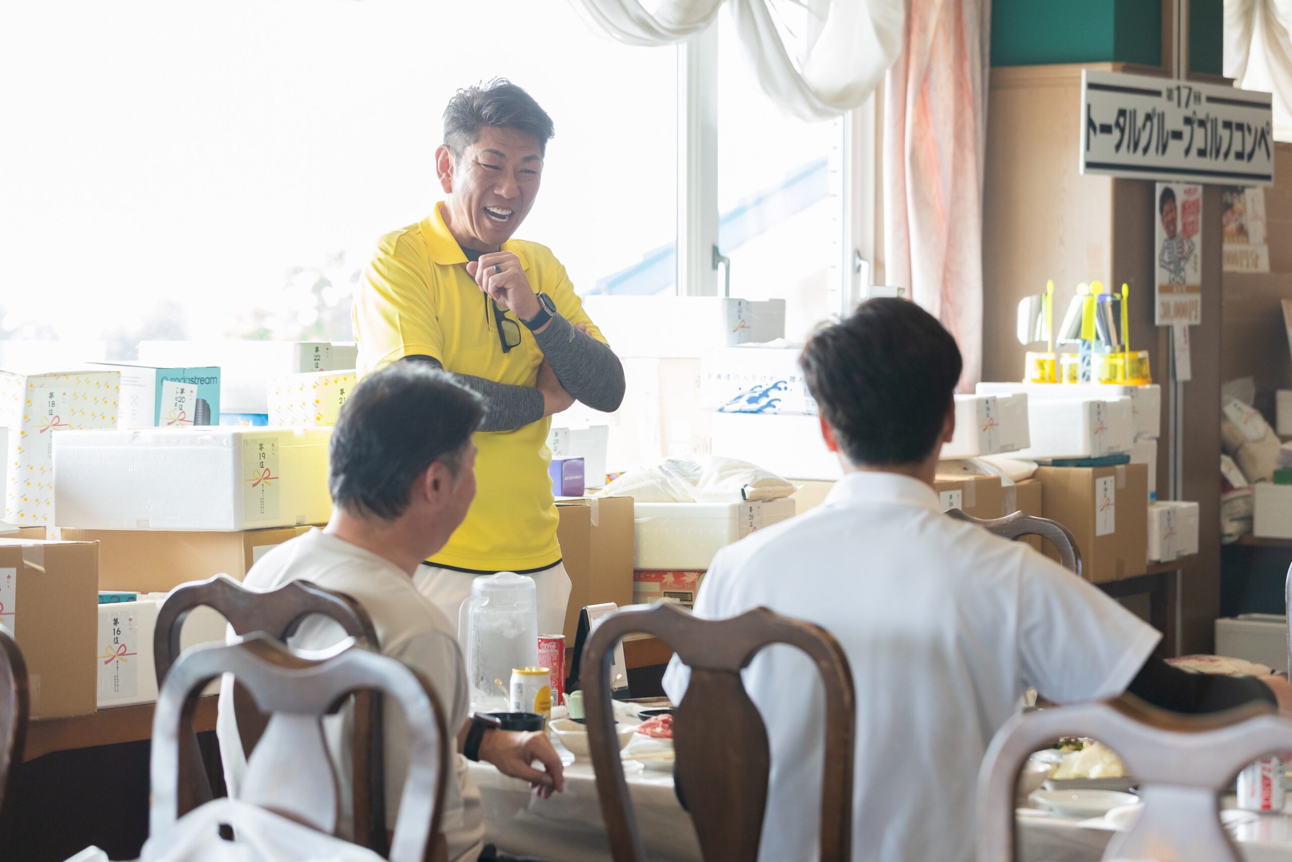 6-2026コンペ社長談笑
